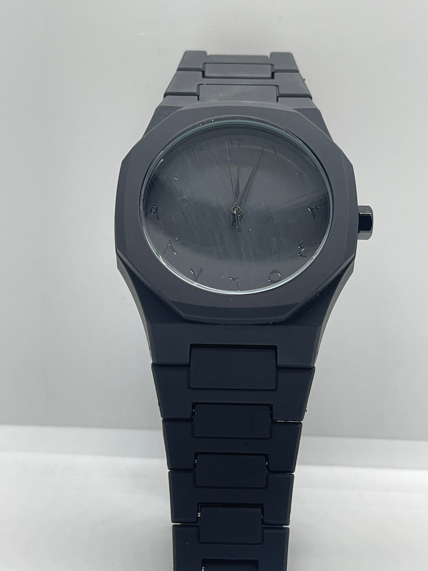 Arabic Aura Watch
